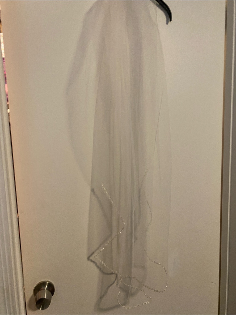 David's Bridal White Bridal Veil with Scalloped Beaded Edge